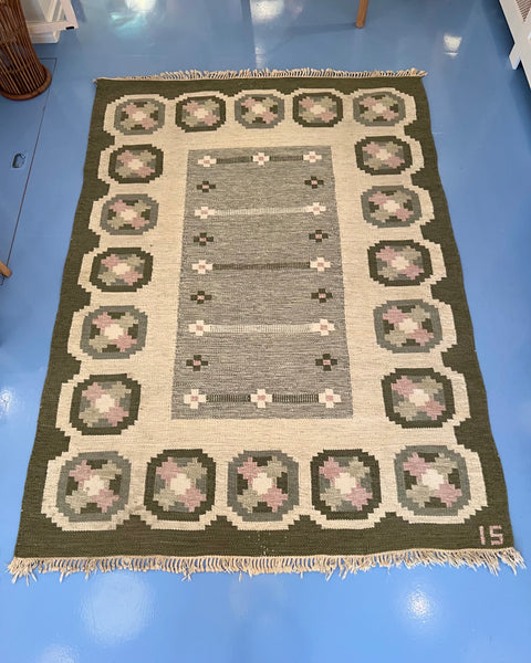 Vintage green/pink/ivory flat weave rug by Ingegerd Silow (IS)