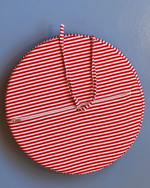 Bespoke cushion (red/white round)