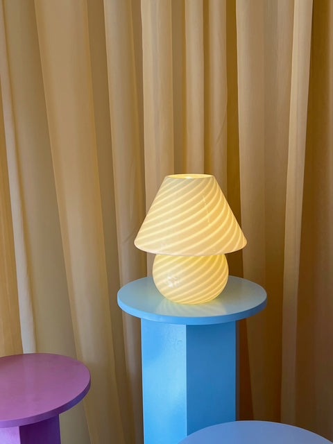 Mushroom table lamp - Pistachio swirl