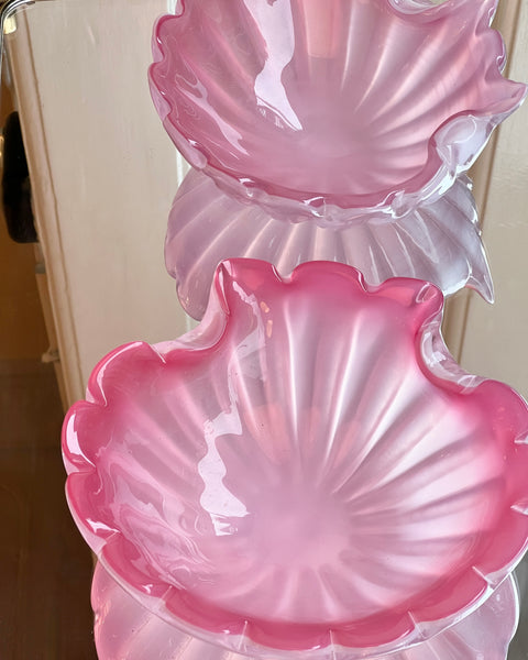 Vintage opal pink Murano shell bowl