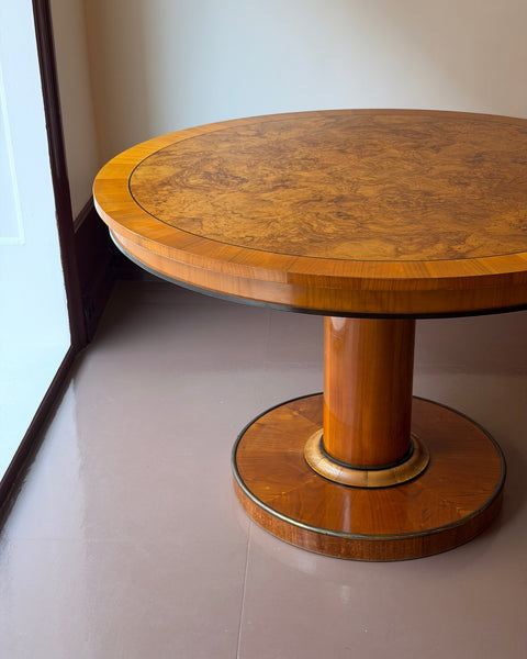 Vintage round lacquered burl wood dining table