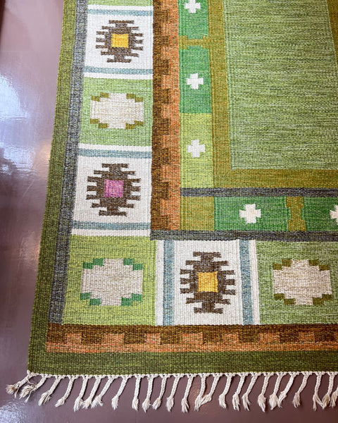 Vintage green flat weave rug by Ingegerd Silow (IS)