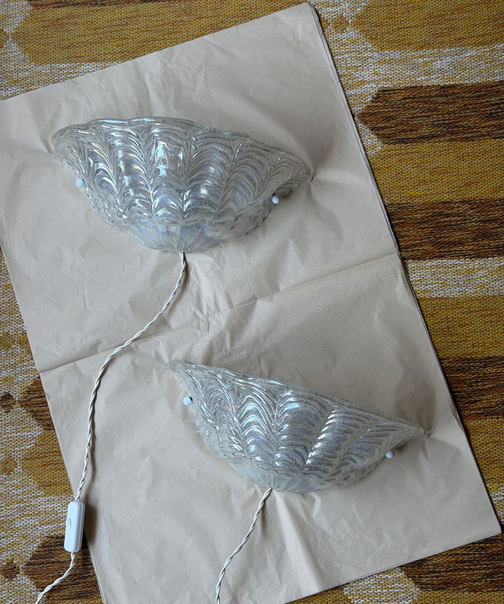 Vintage iridescent Murano shell wall lamp (2 available)