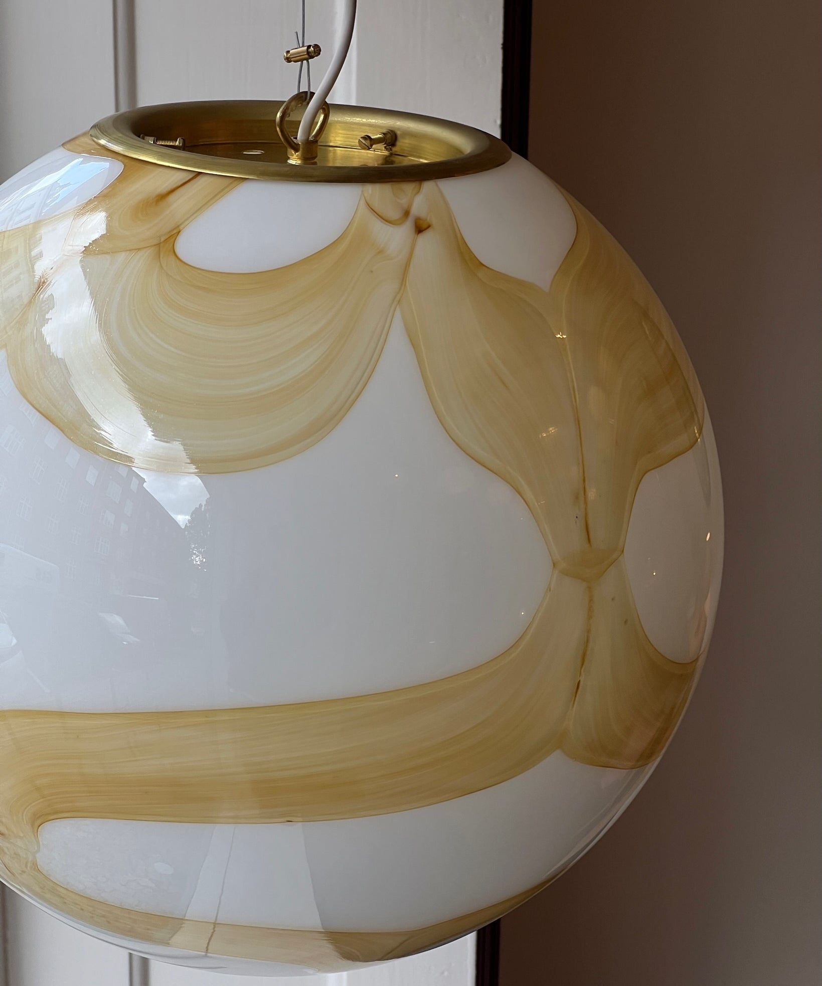 Candy ceiling lamp - Caramel / milky (D40)