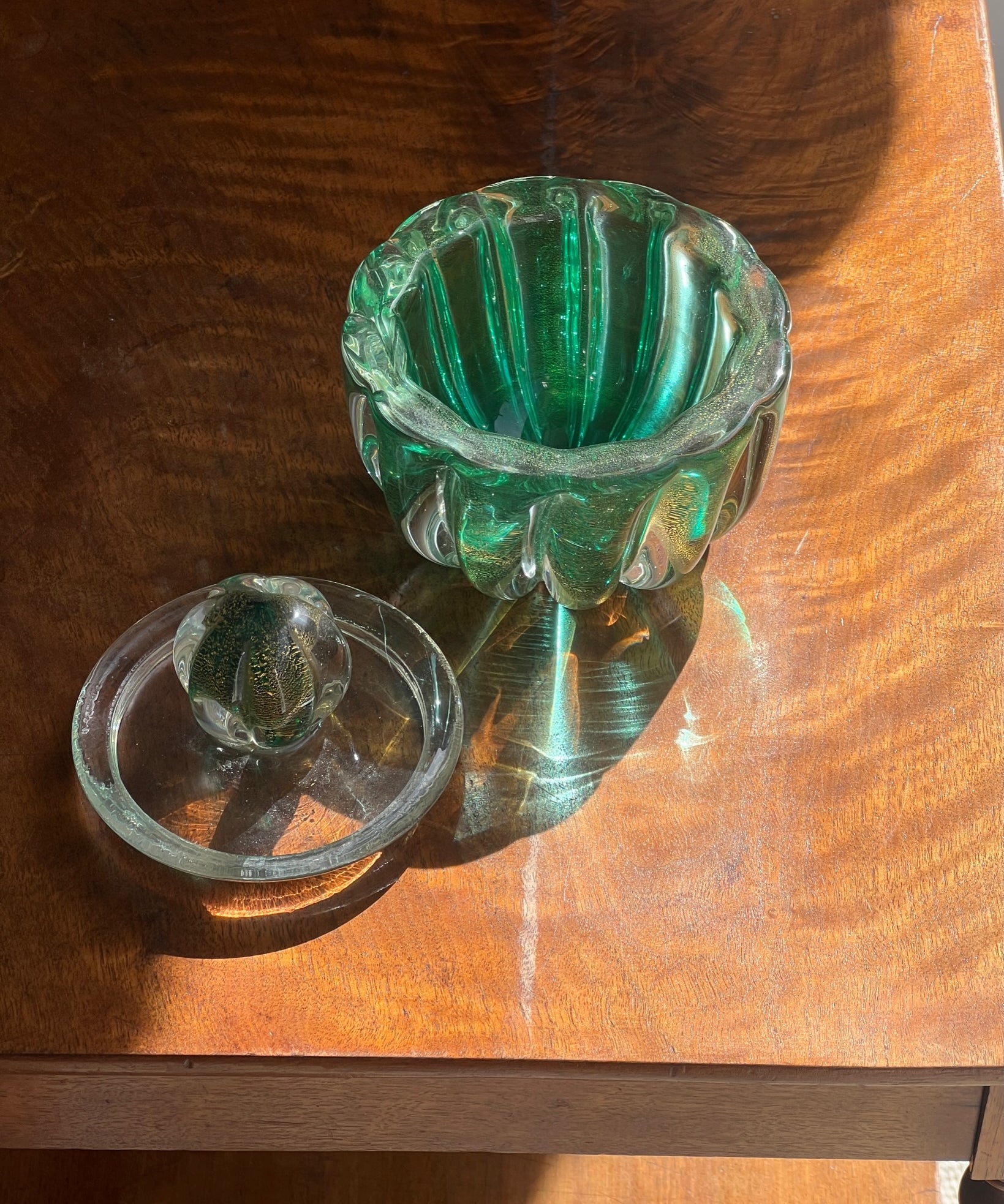Vintage green Murano bonbonniere