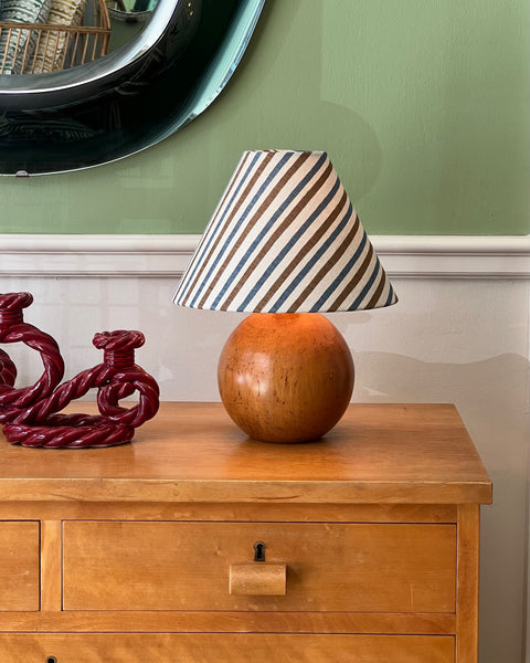 Vintage large round wooden table lamp (incl. lampshade)