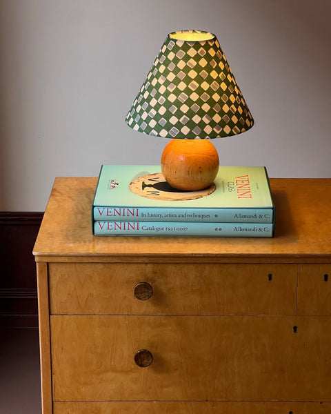 Vintage wooden table lamp (incl. lampshade)