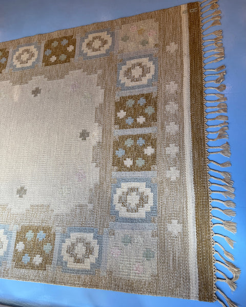 Vintage flat weave rug by Anna Johanna Ångström (Å)