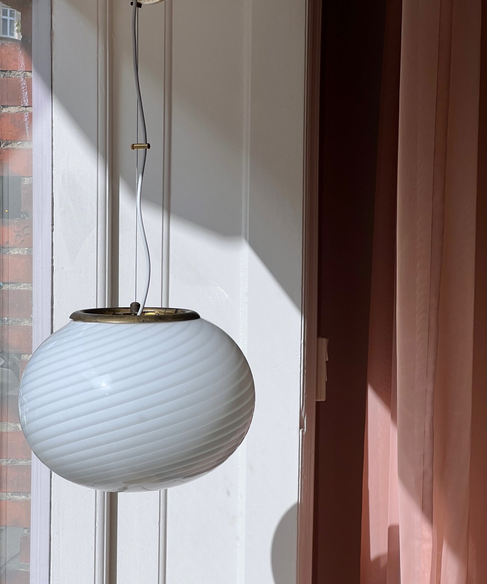 Vintage oval white swirl Murano ceiling lamp (D35)