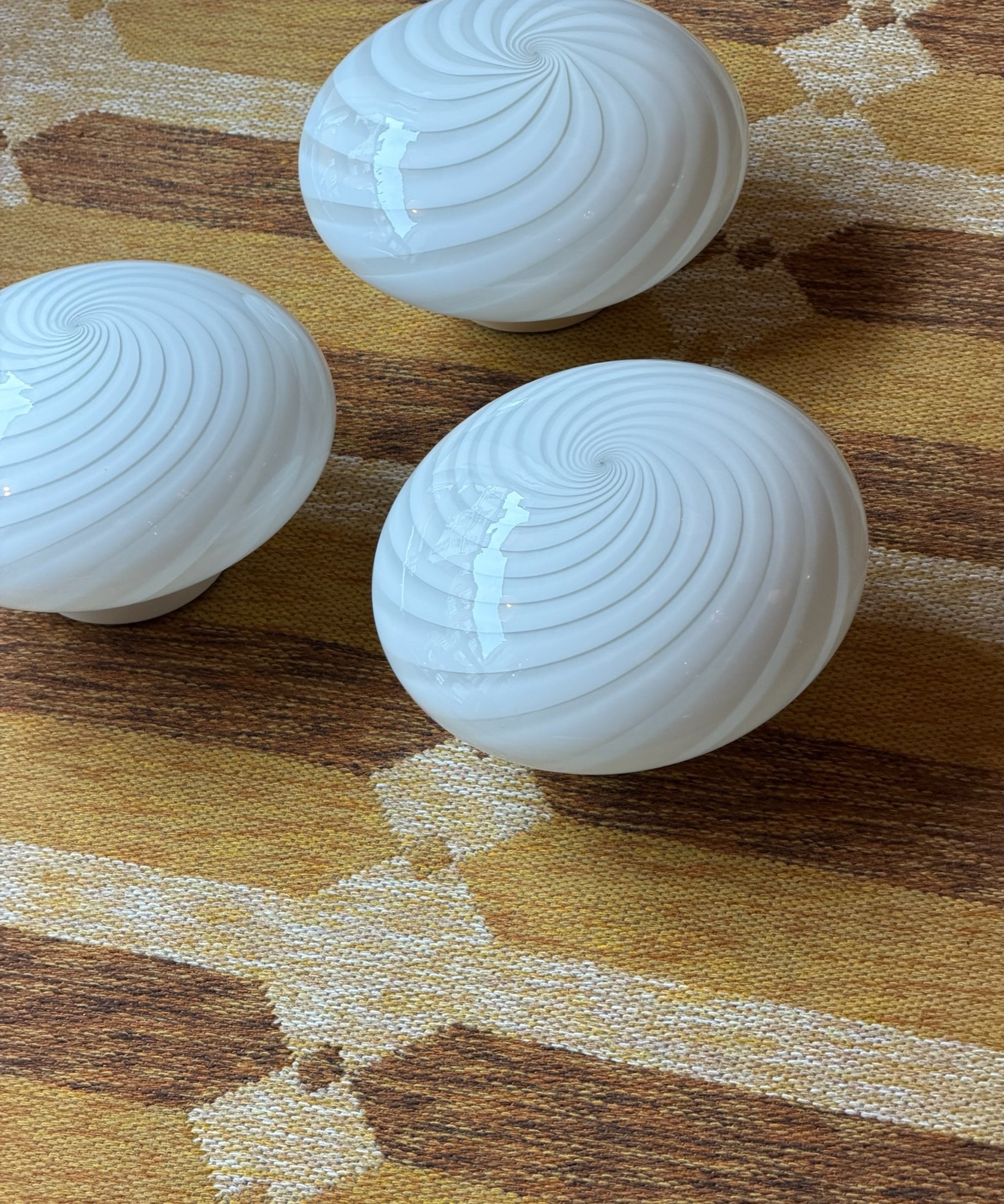 Vintage Murano white swirl ceiling/wall lamp (D24) (3 available)