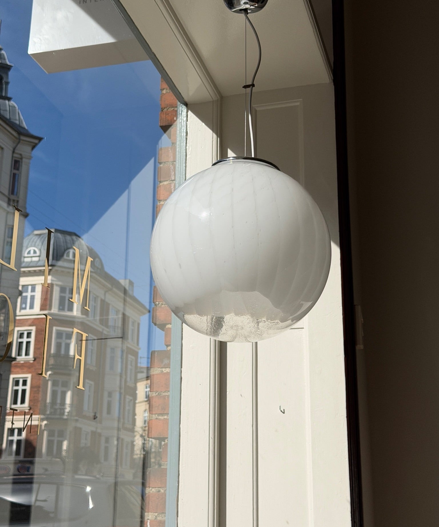 Vintage white clear Murano ceiling lamp (D40)