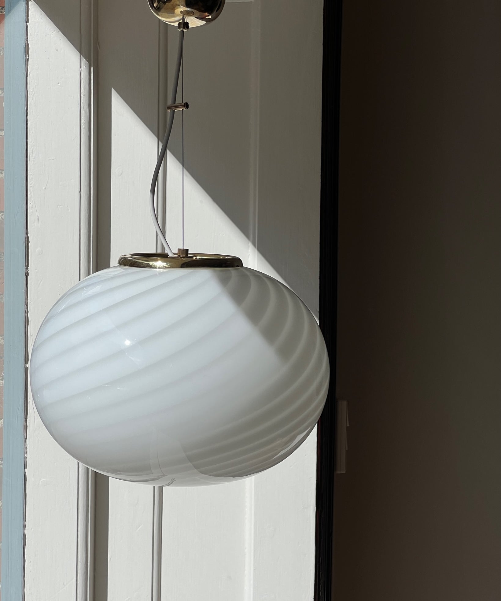 Vintage Murano oval white swirl ceiling lamp (D35)