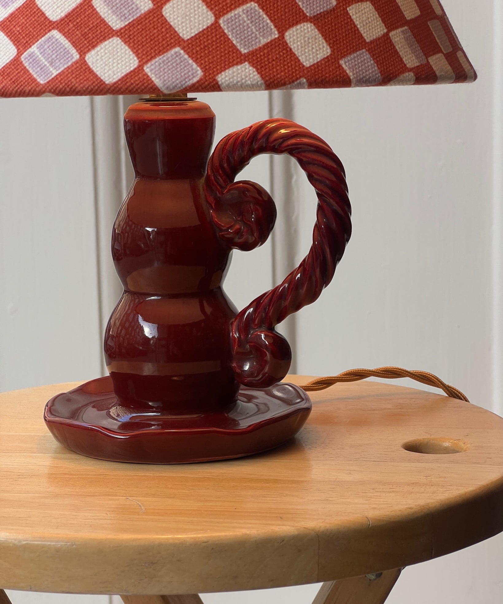 Vintage burgundy red ceramic table lamp