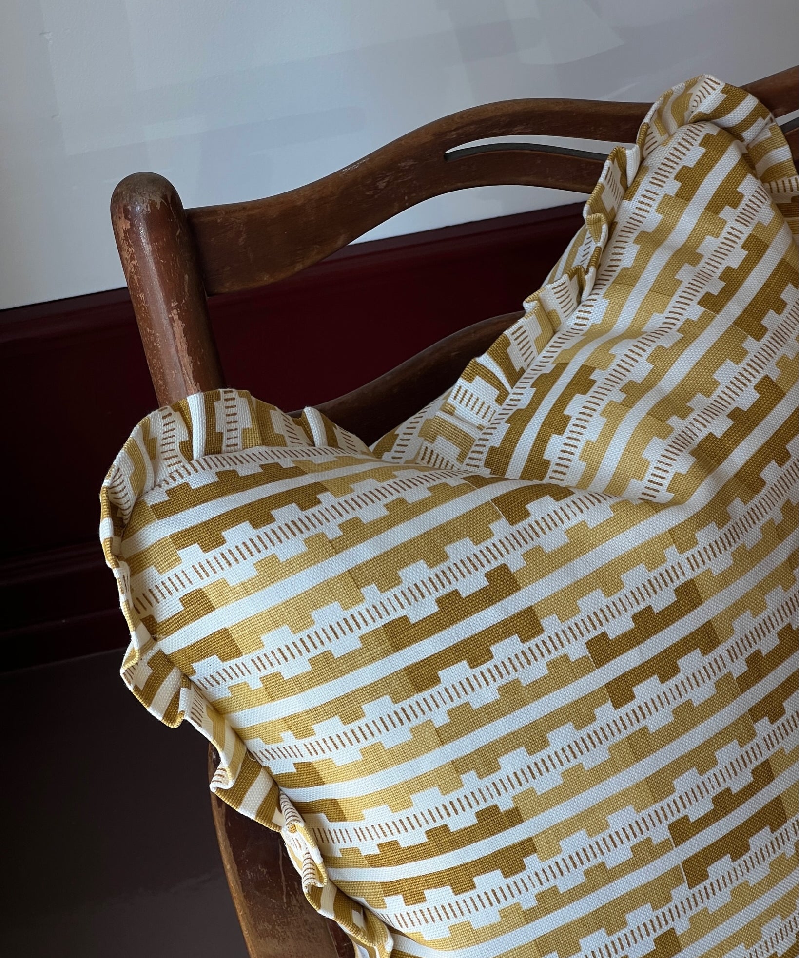 Marianne ruffled cushion - Saffron