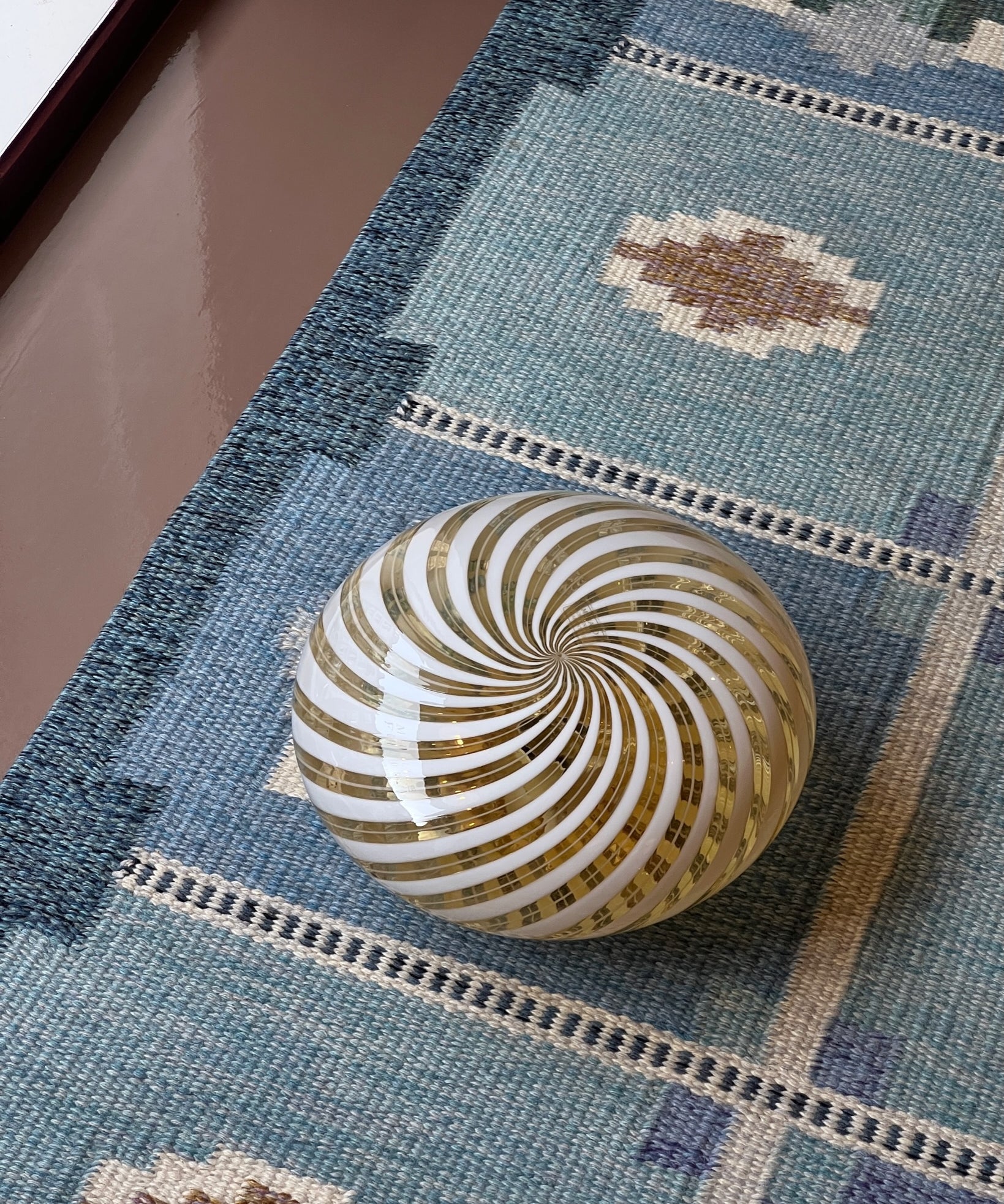 Vintage Murano clear/golden swirl ceiling/wall lamp (D30)