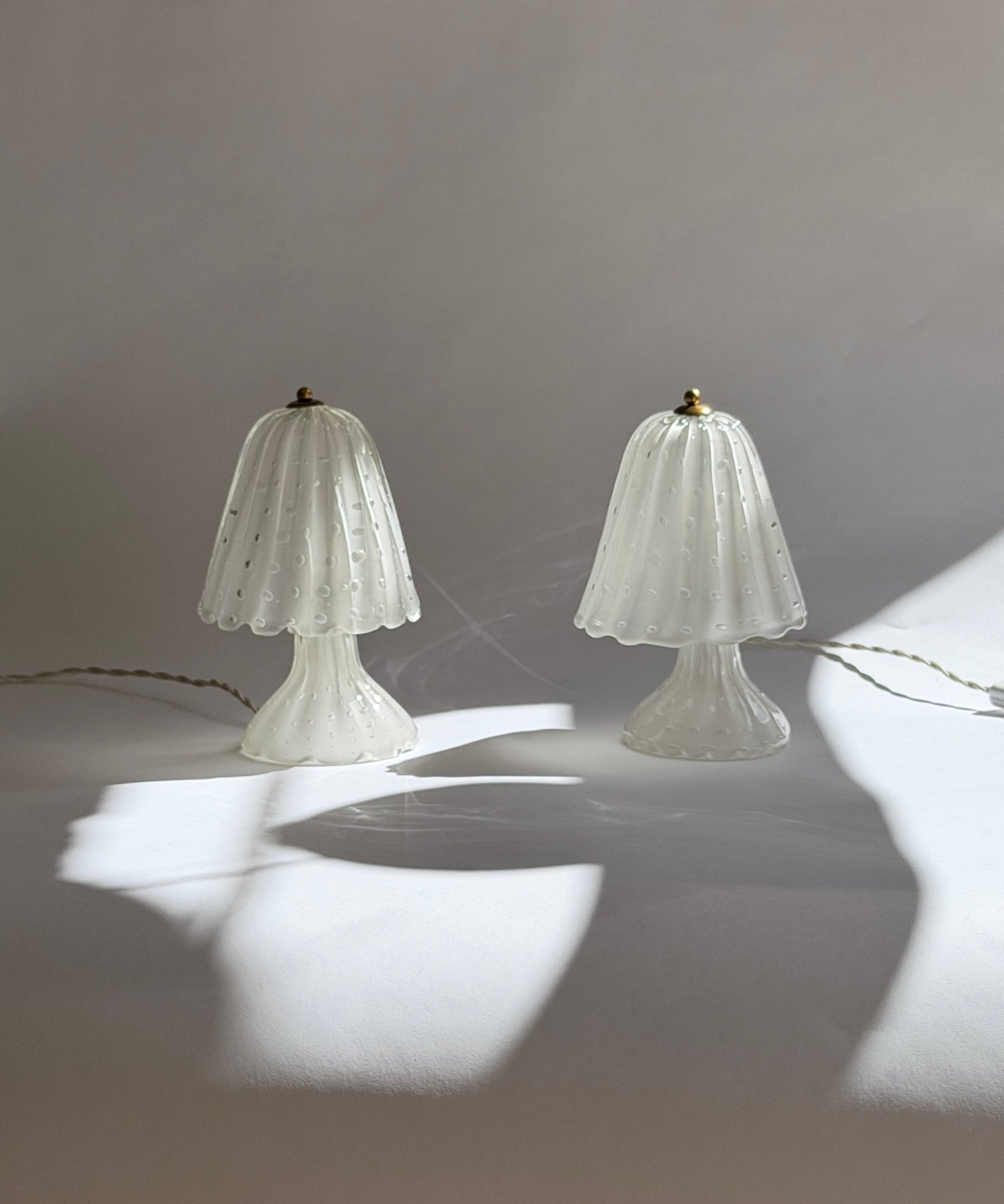 Vintage clear/frosted Murano table lamps (A pair available)