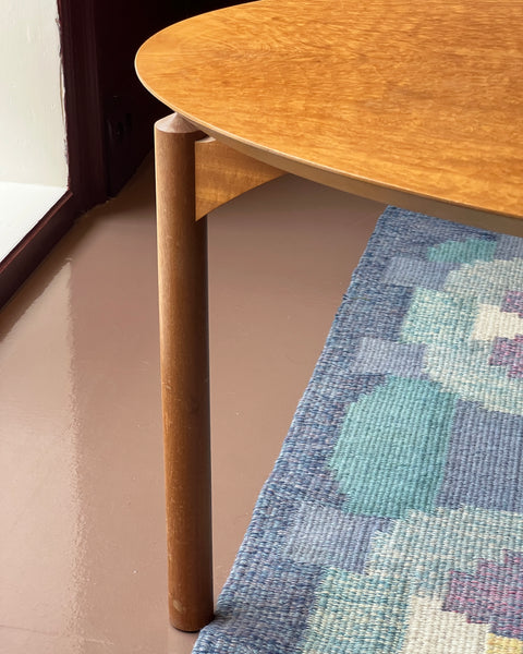 Vintage oak coffee table by Ole Wanscher