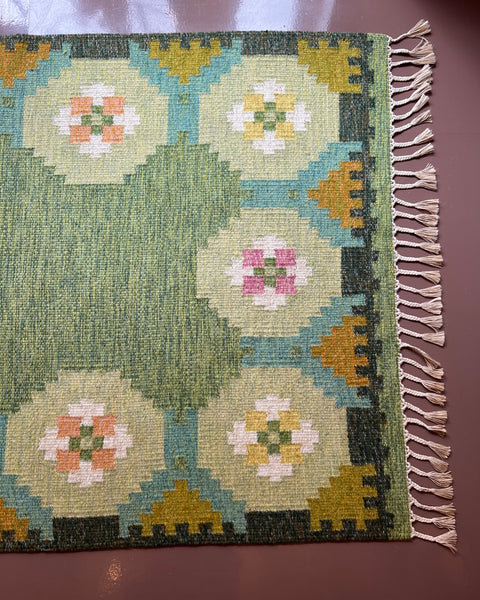 Vintage green flat weave rug by Ragnar Edberg (RE)