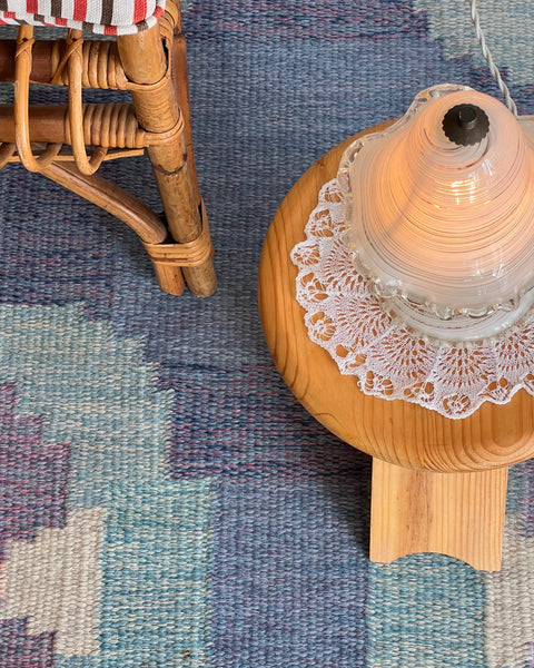 Vintage white/clear swirl Murano table lamp