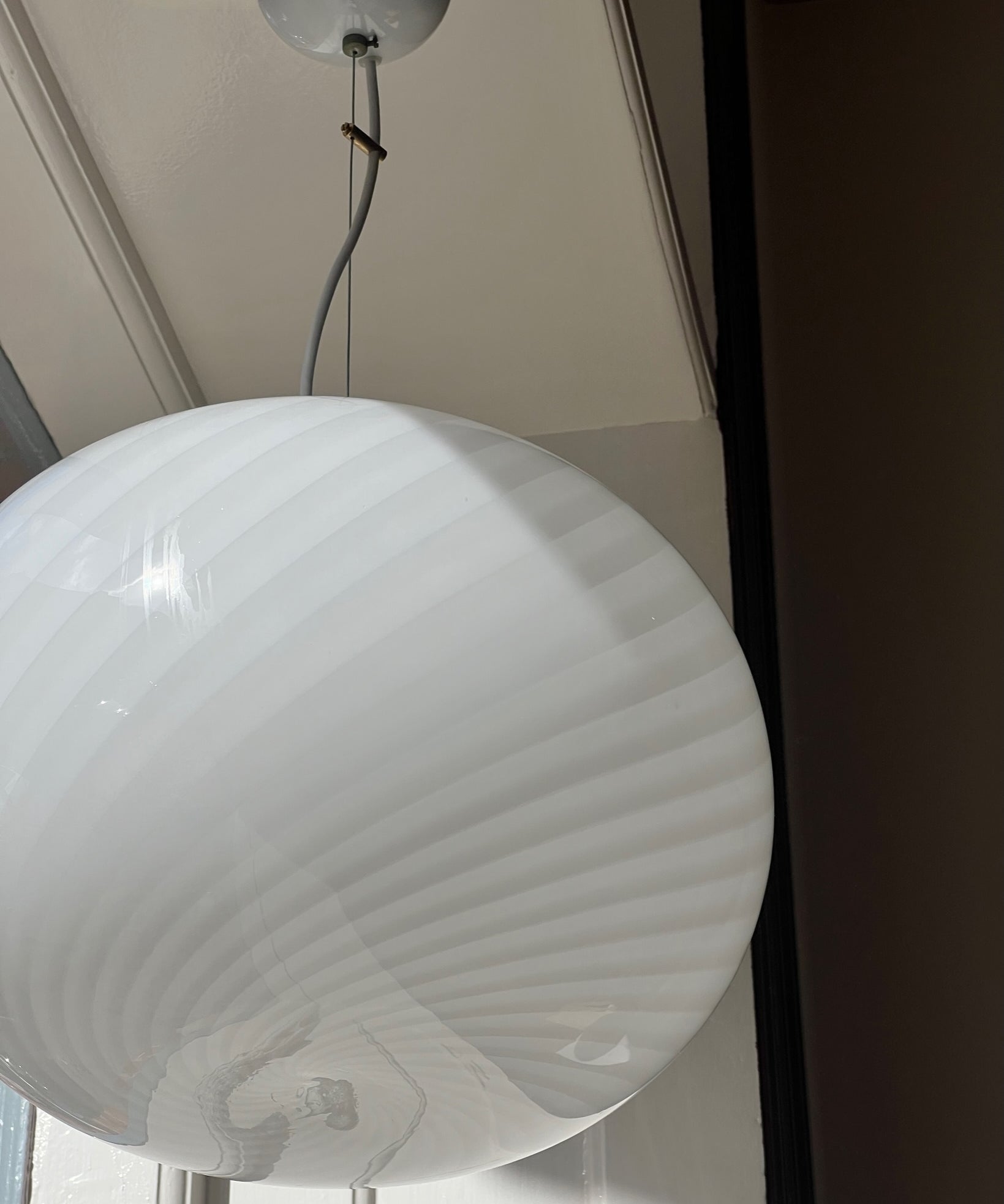 Vintage Murano white swirl oval ceiling lamp (D40)