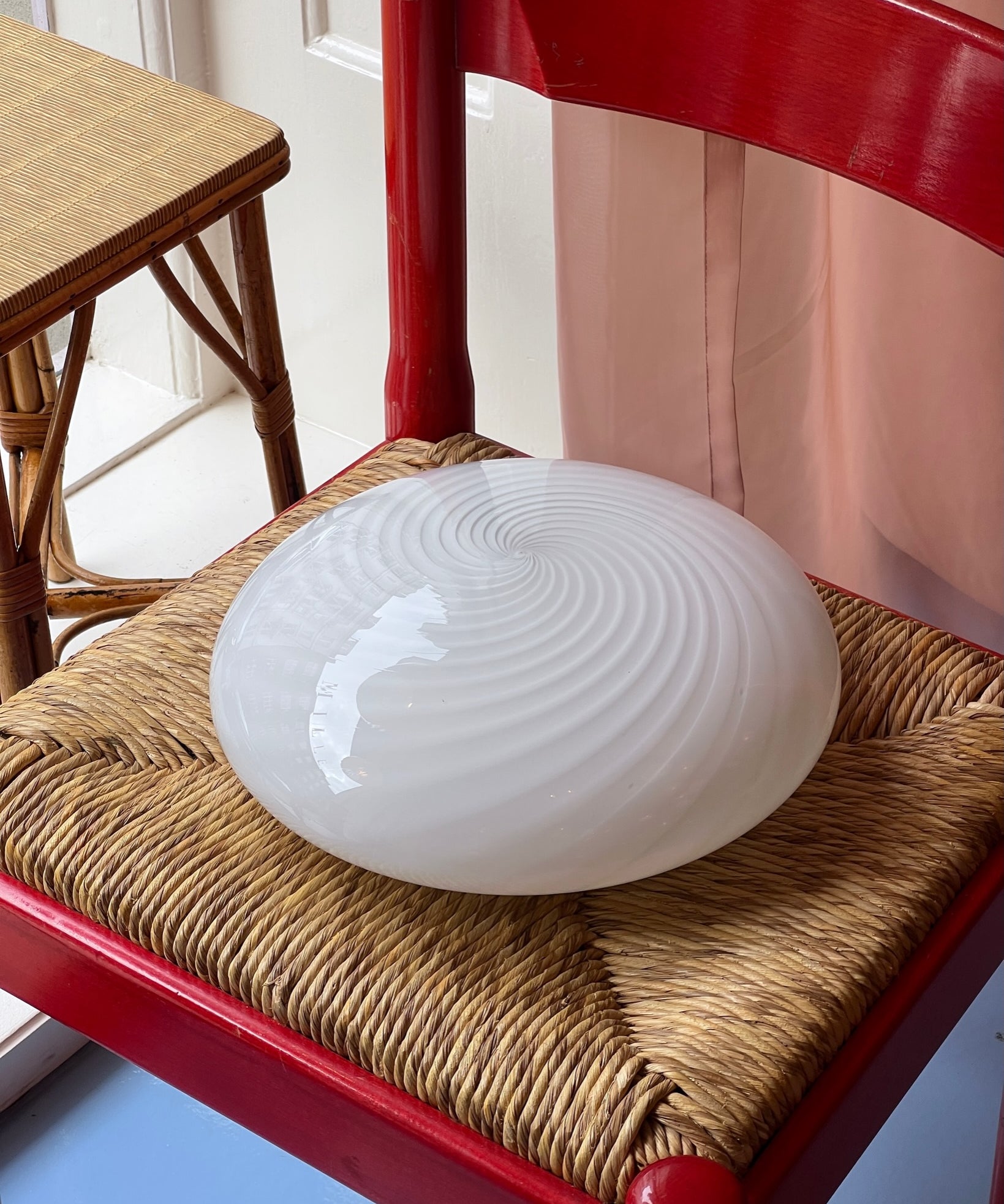 Vintage Murano white swirl ceiling/wall lamp (D30)