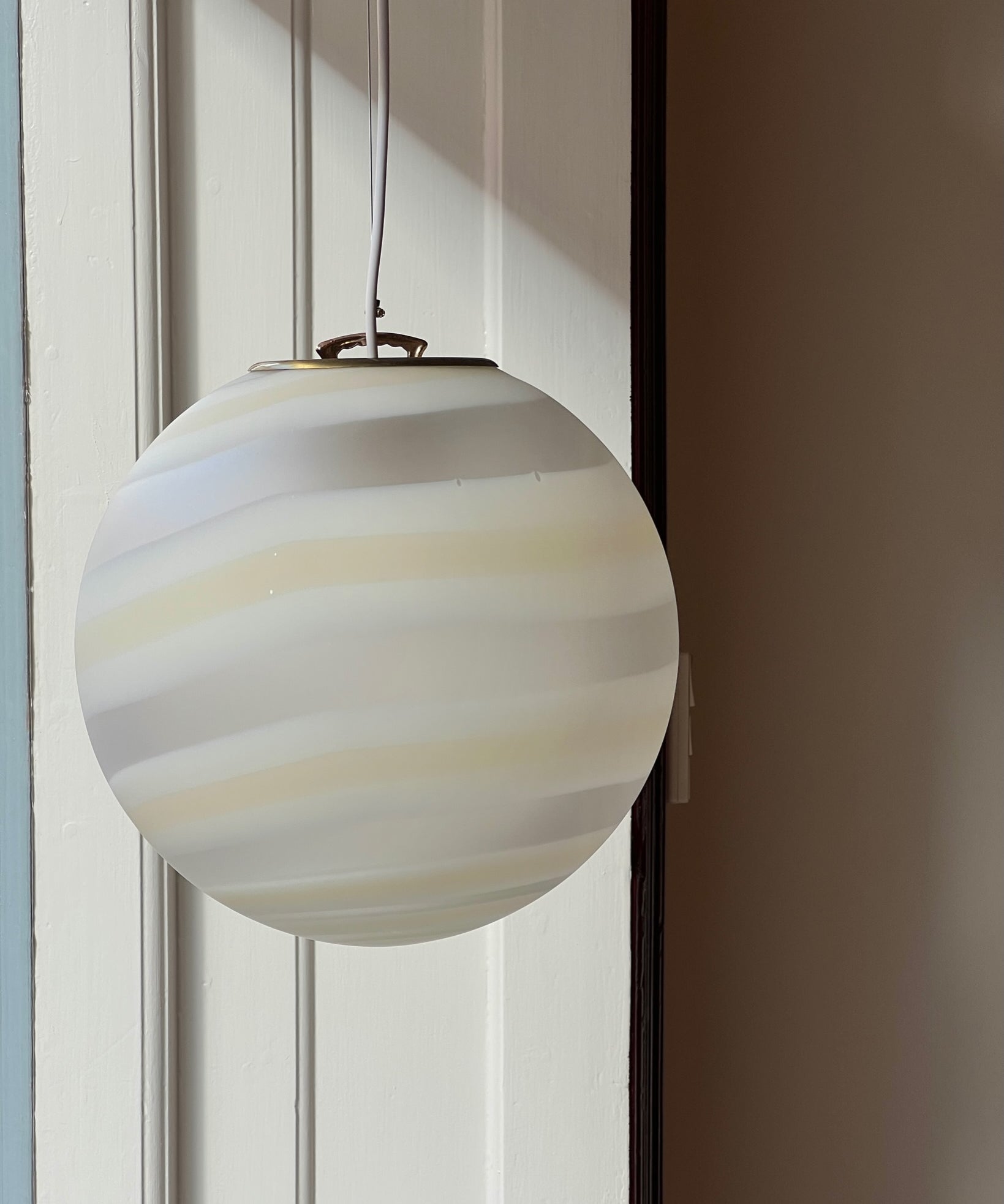 Vintage blured yellow/white swirl Murano ceiling lamp (D35)