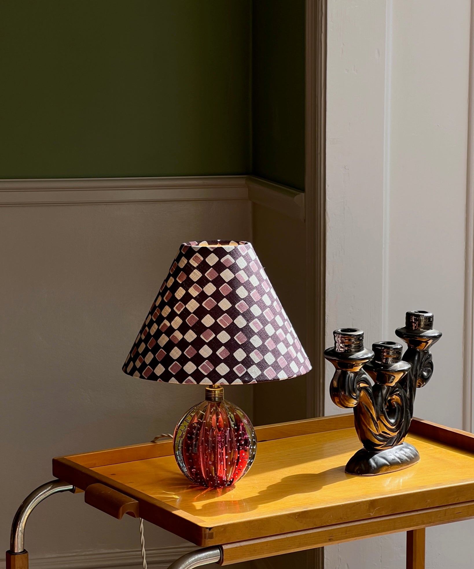 Vintage cranberry Murano table lamp (incl. lampshade)
