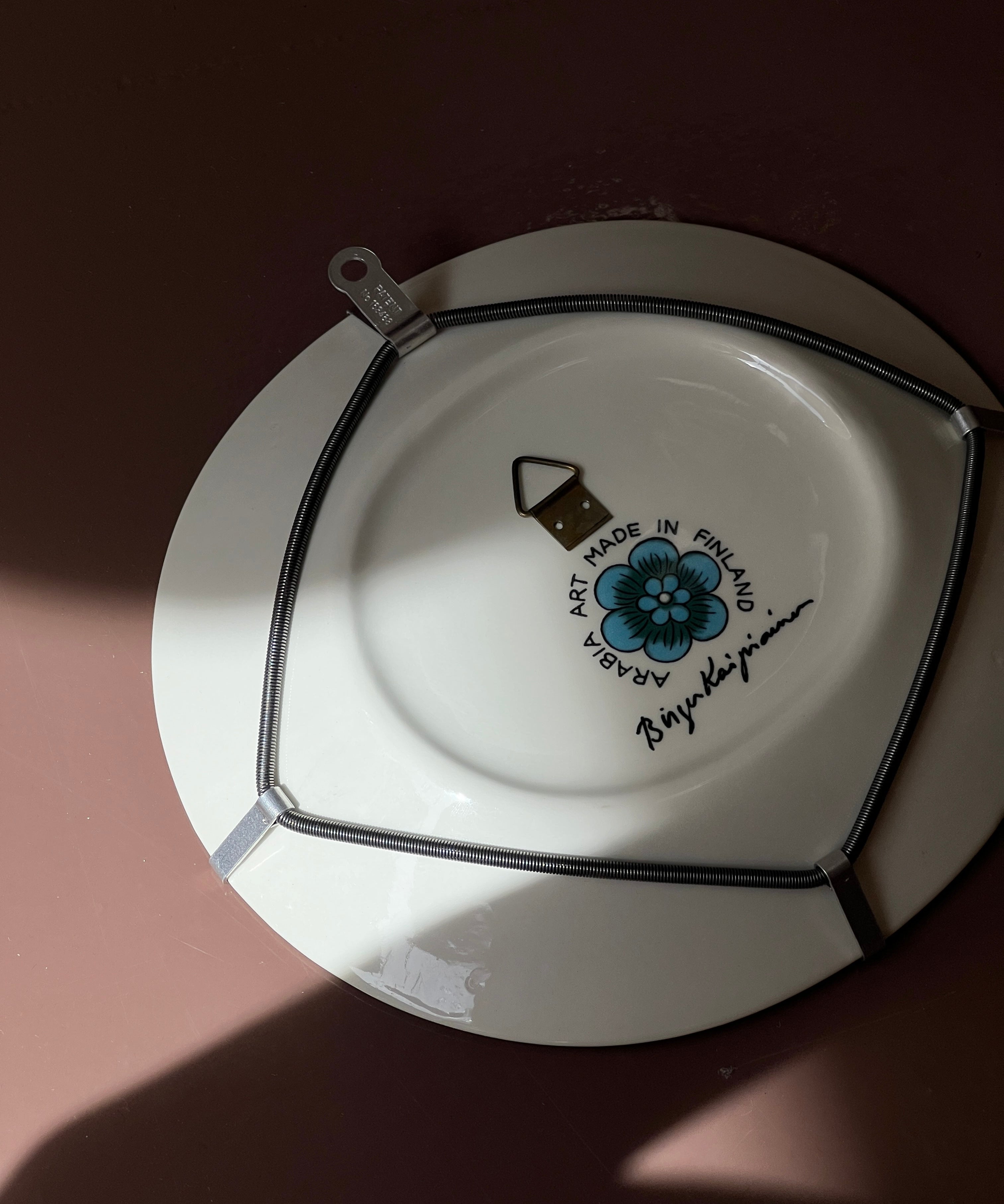 Vintage Birger Kaipiainen Dove wall plate