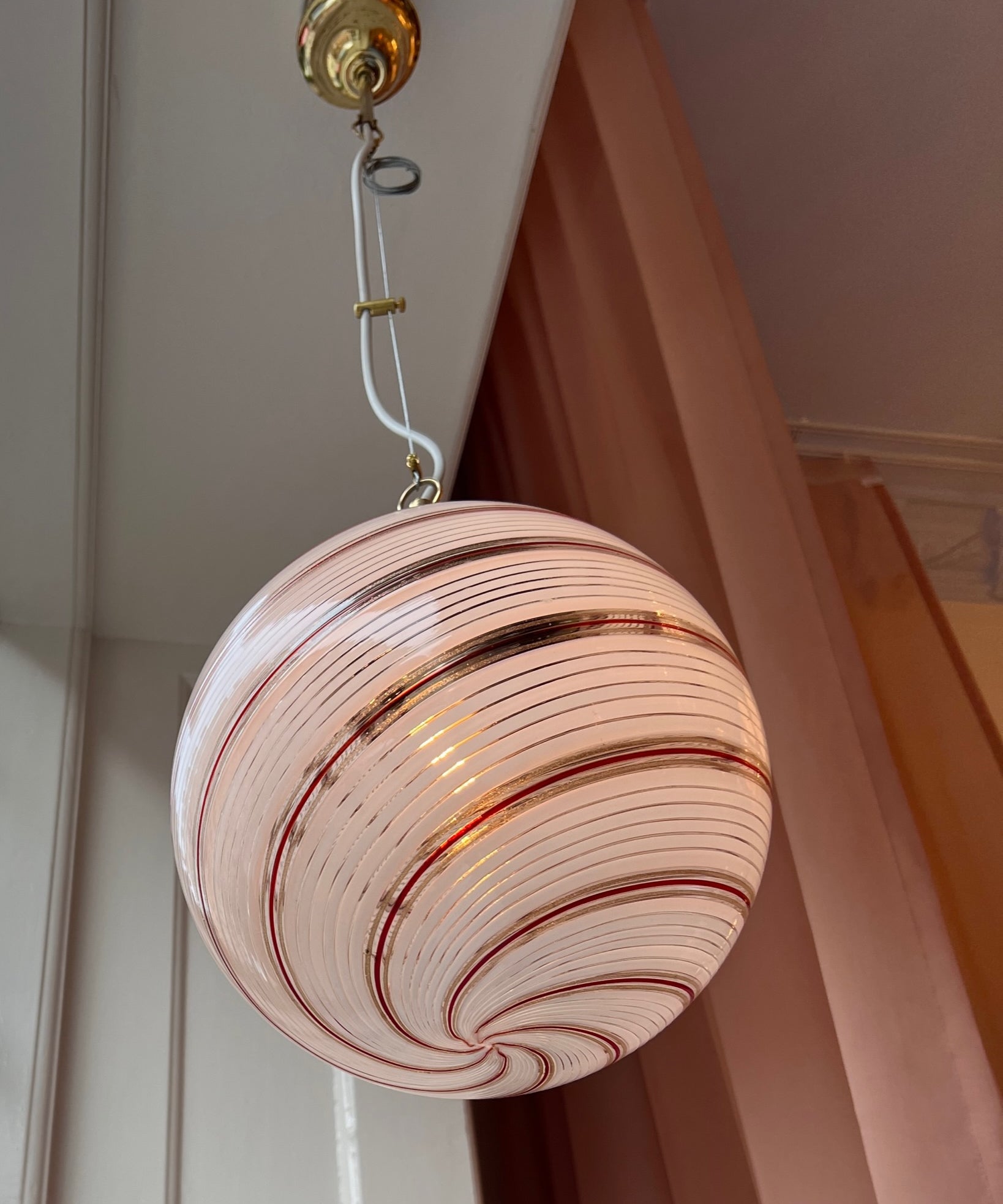 Vintage Murano white/red/clear swirl ceiling lamp (D25)