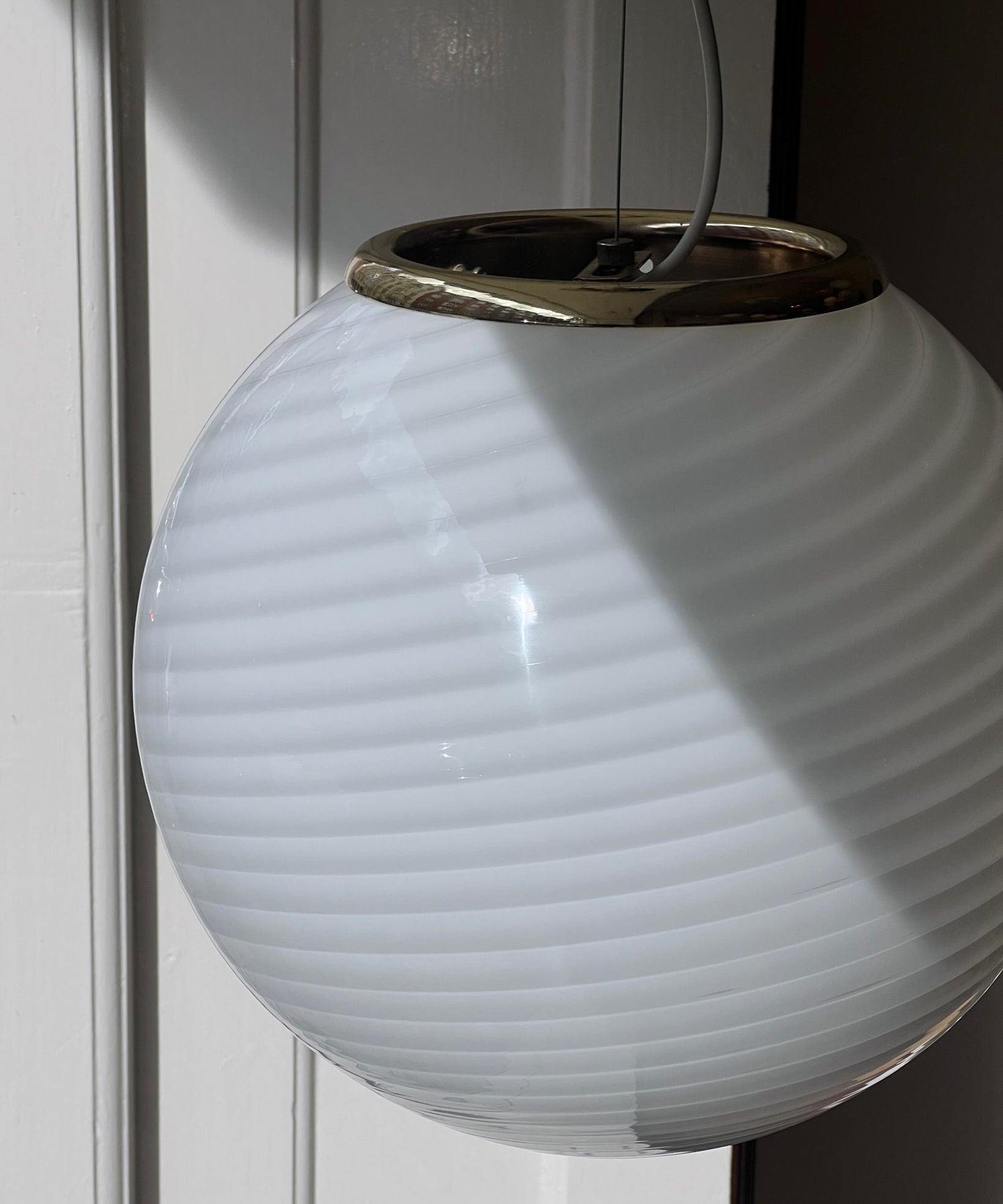 Vintage Murano white swirl ceiling lamp (D35)