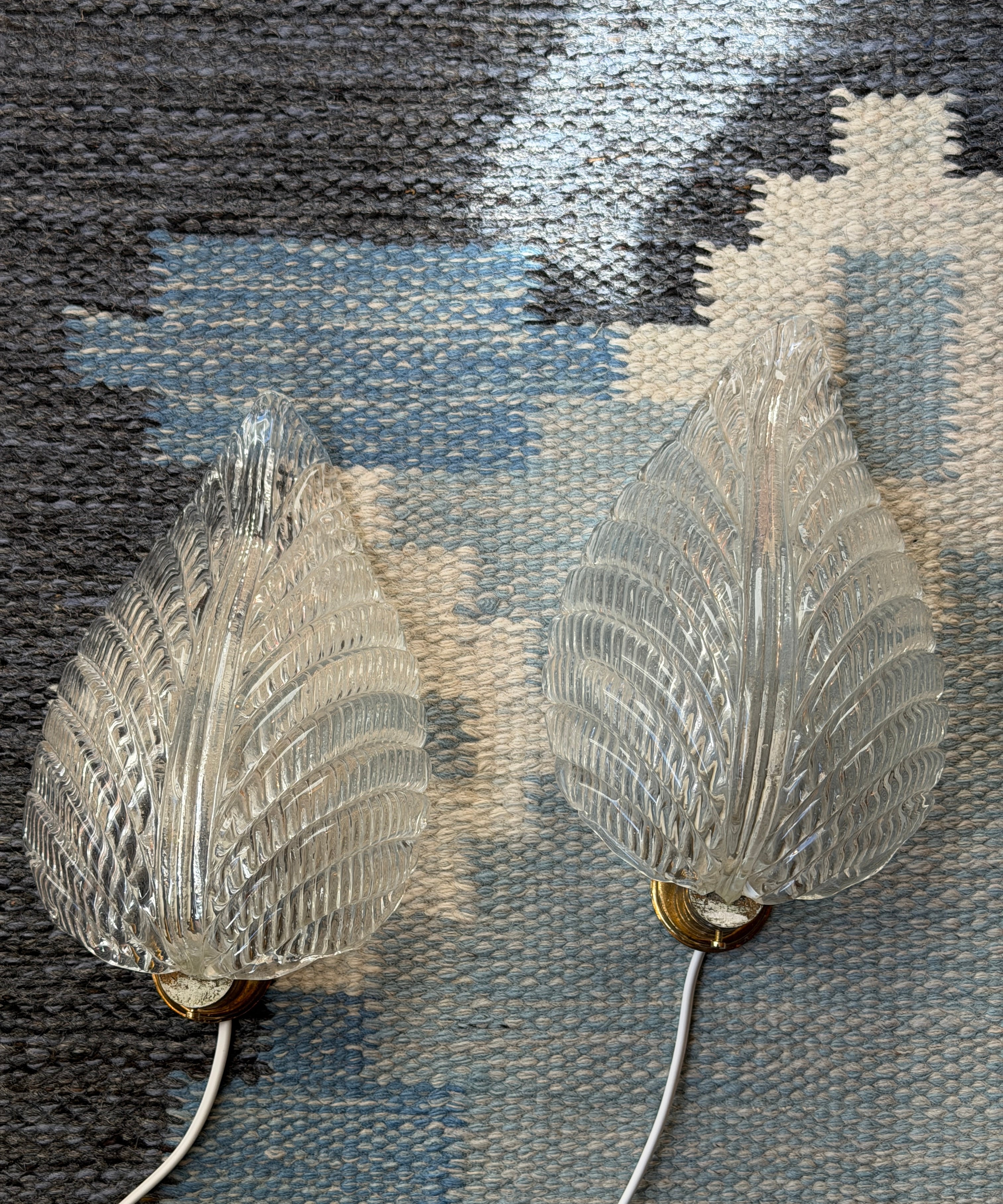 Vintage Murano leaf wall lamp (2 available)