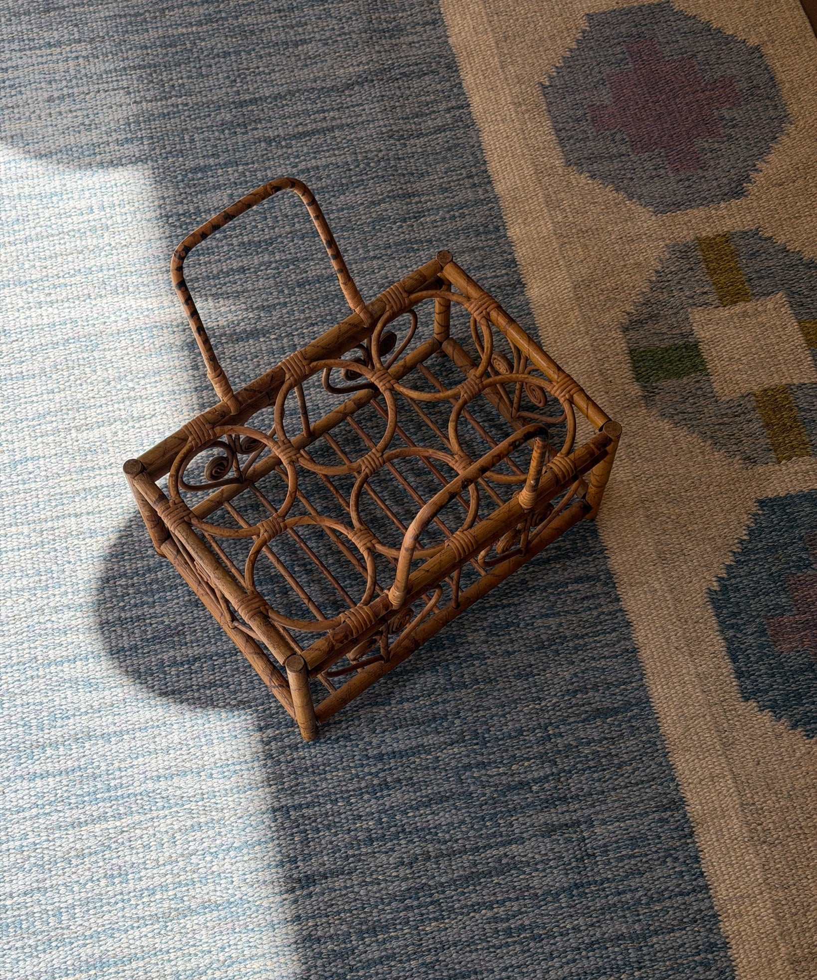 Vintage rattan wine holder/rack