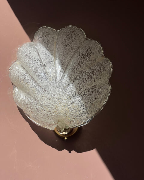 Vintage white/golden Murano shell wall lamp