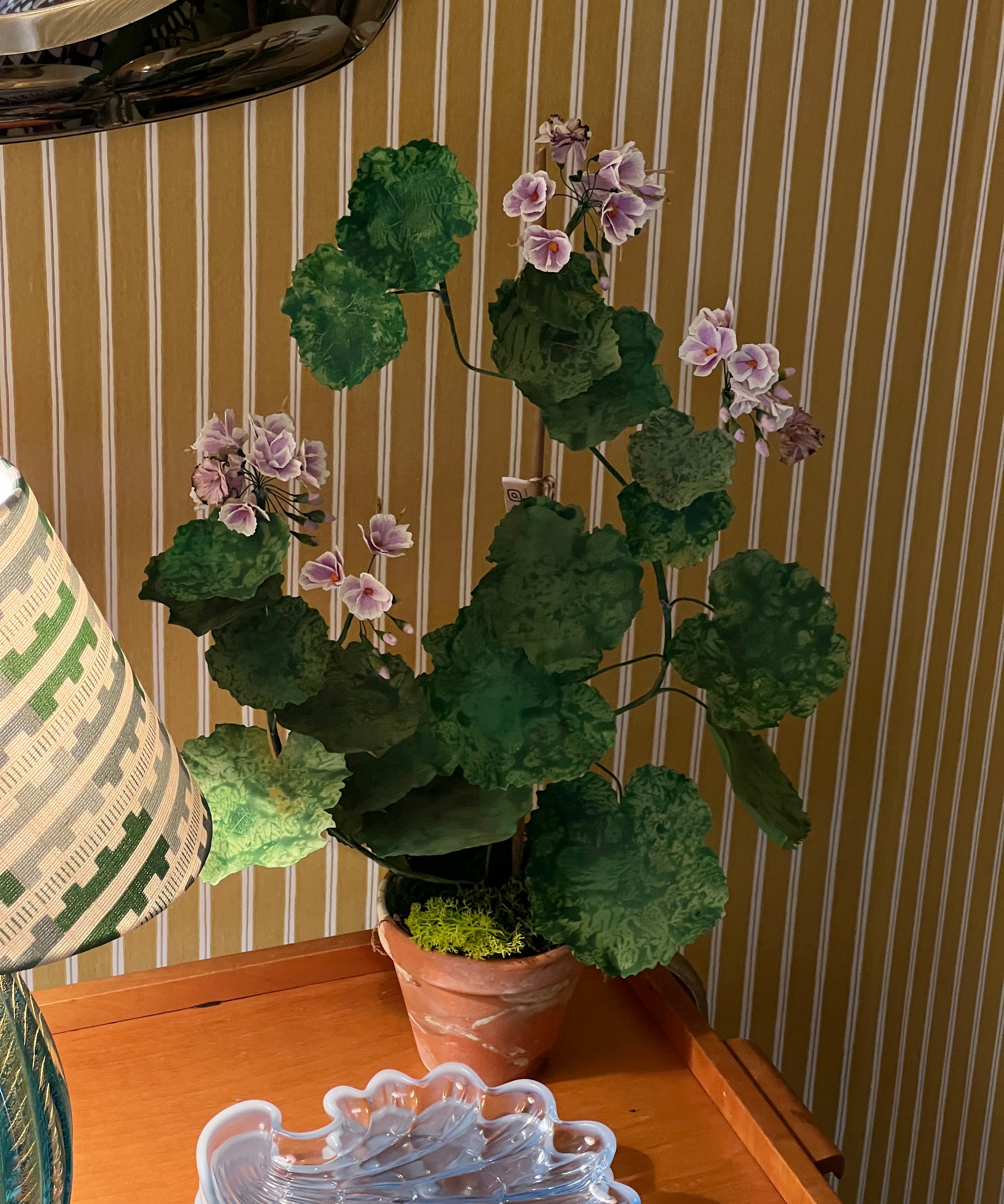 Paper flower 'Lilac Pelargonium'