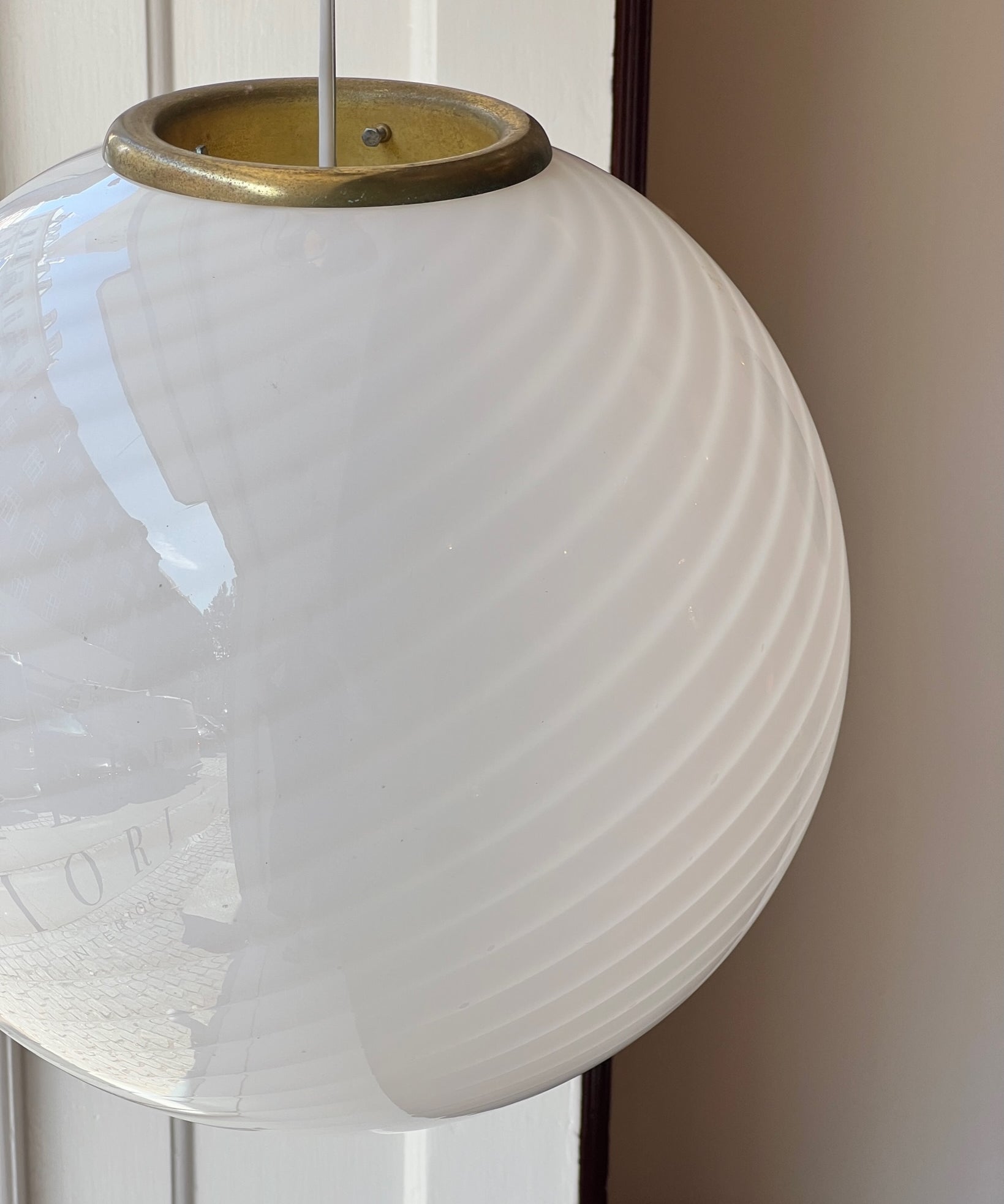 Vintage Murano white swirl ceiling lamp (D40)