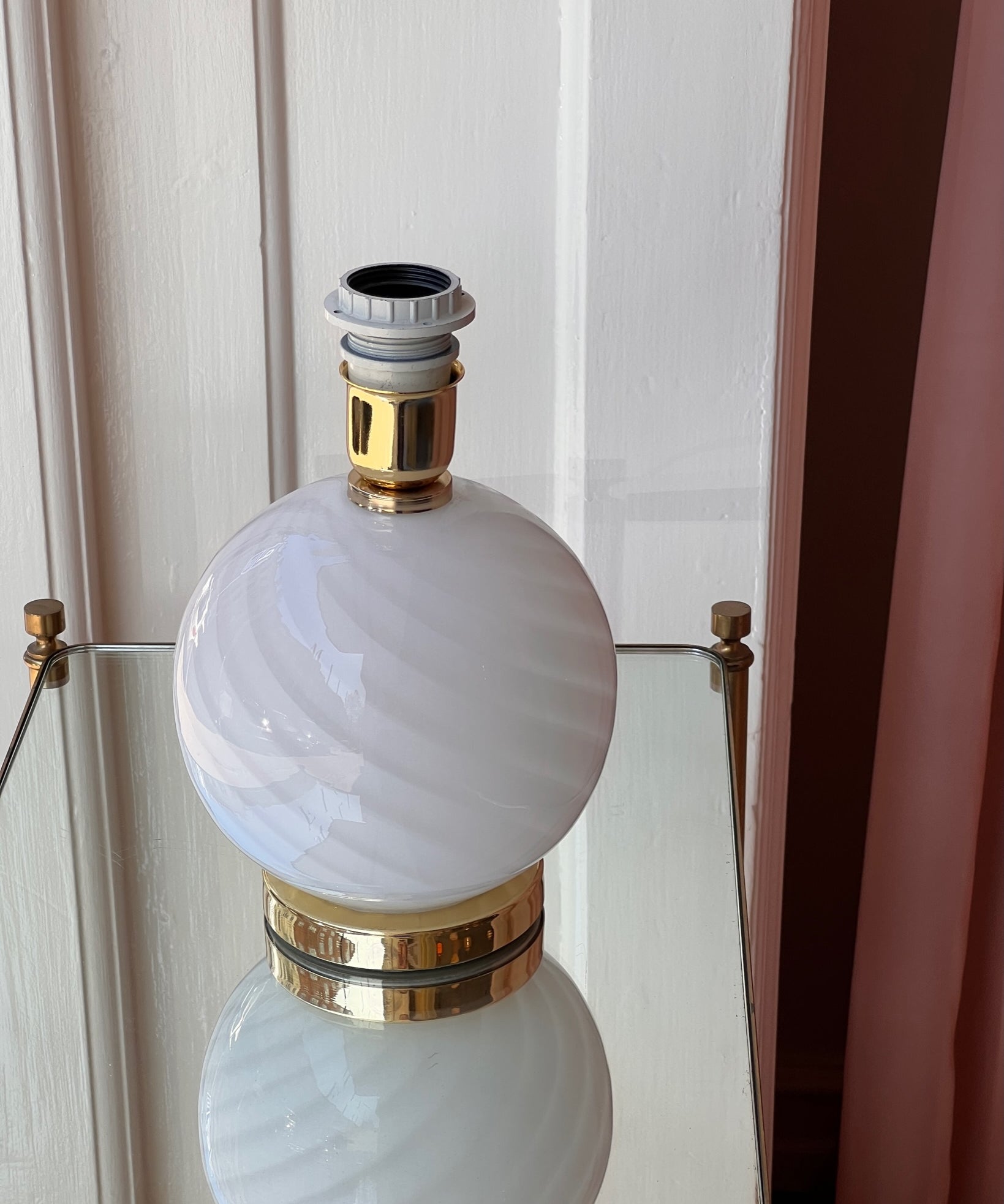 Vintage white swirl Murano table lamp (with shade)