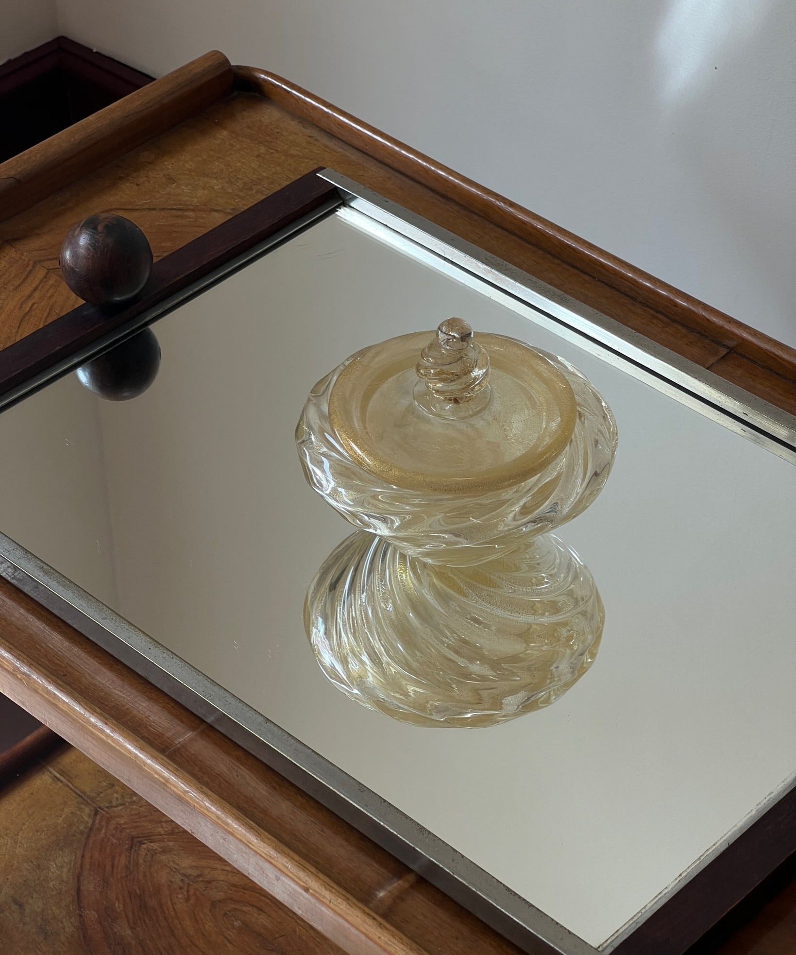 Vintage golden Murano bonbonniere