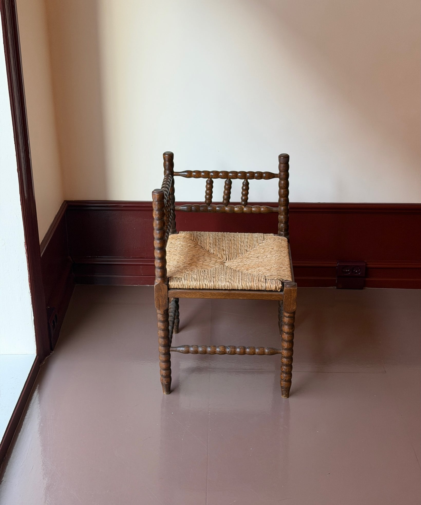 Vintage Bobbin corner chair