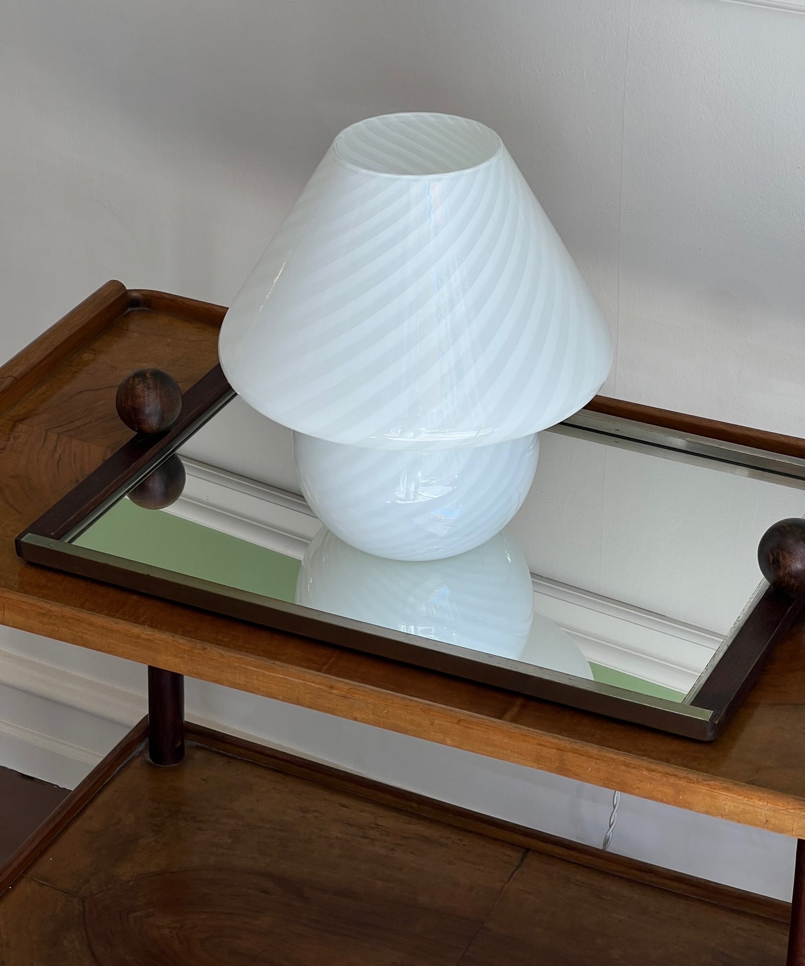 Vintage white swirl Murano mushroom table lamp