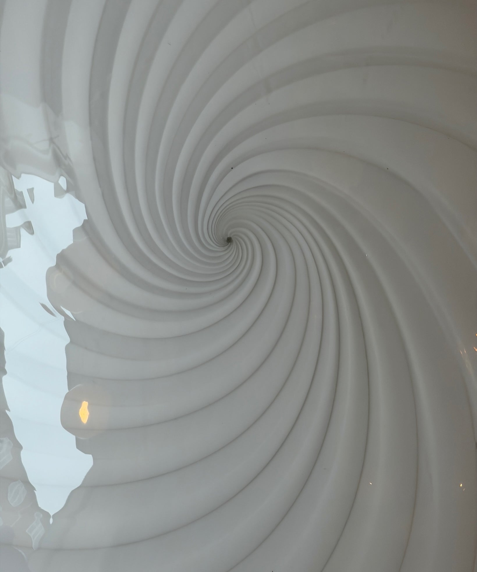 Vintage Murano white swirl ceiling/wall lamp (D40)