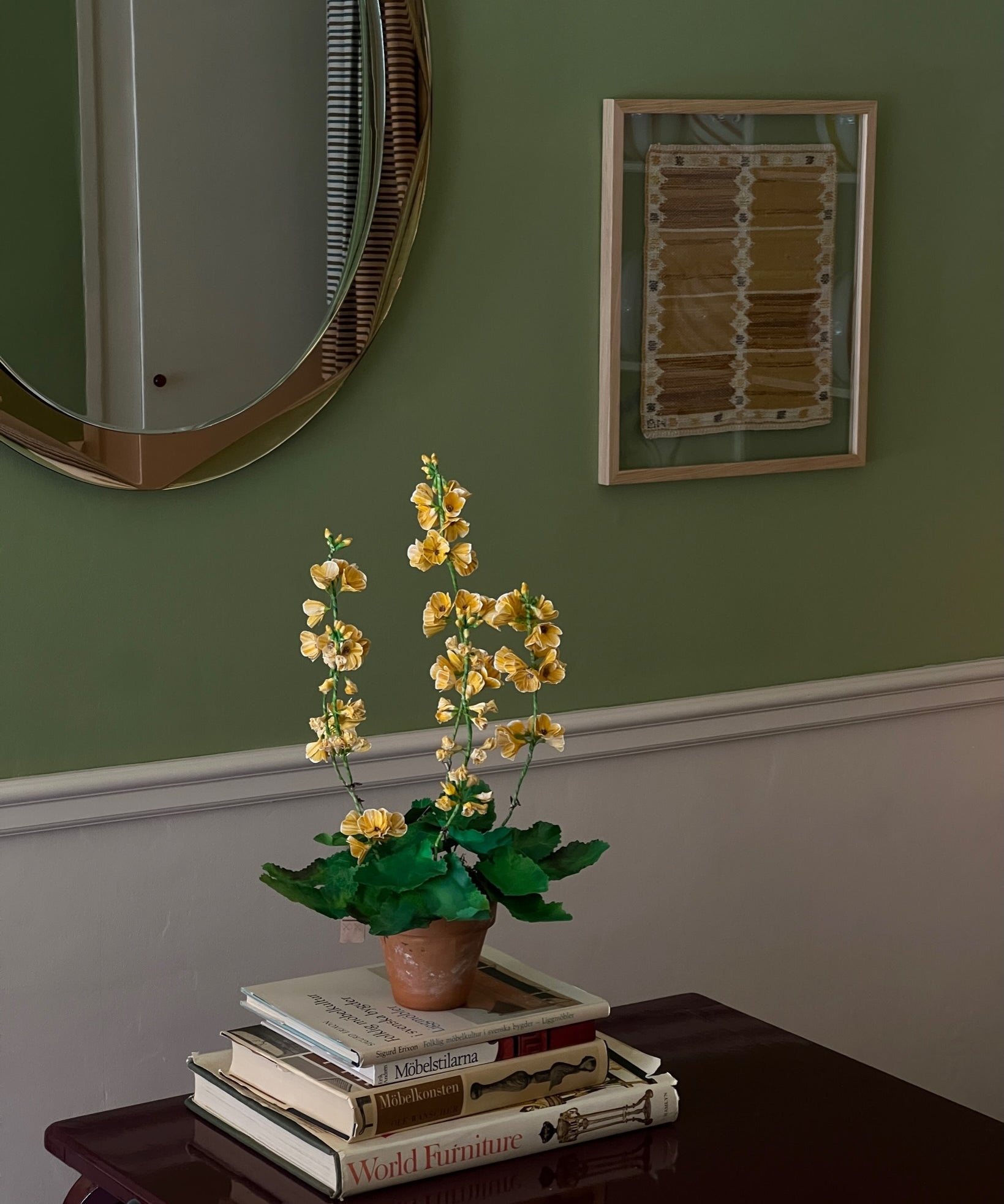 Paper flower 'Yellow Primrose Japonica'