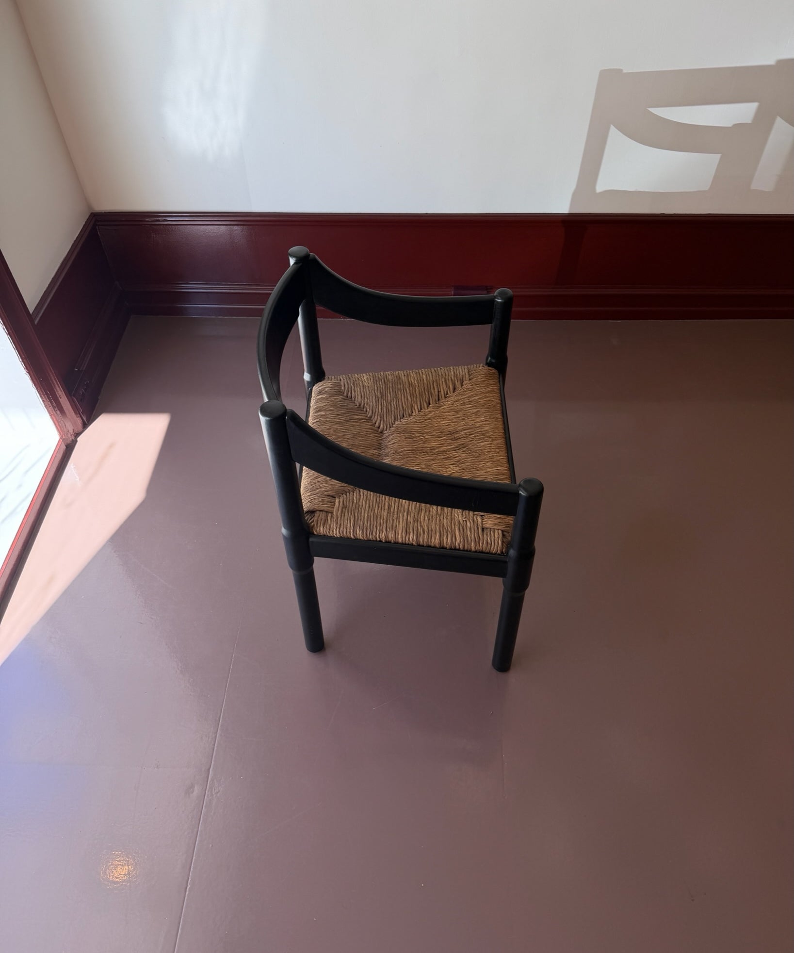 Carimate chair by Vico Magistretti - Black