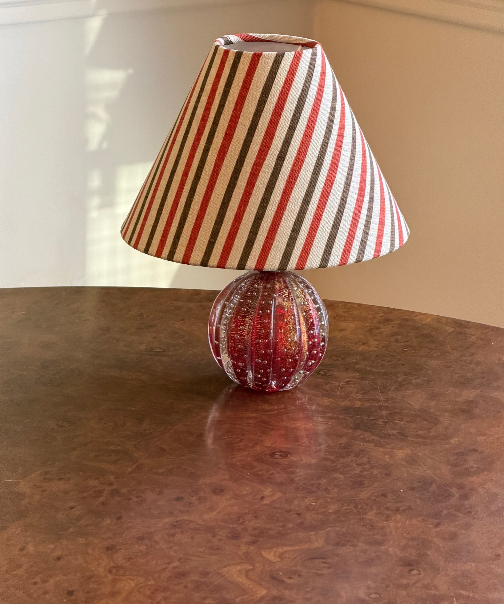 Vintage red/golden Murano table lamp (incl. lampshade)