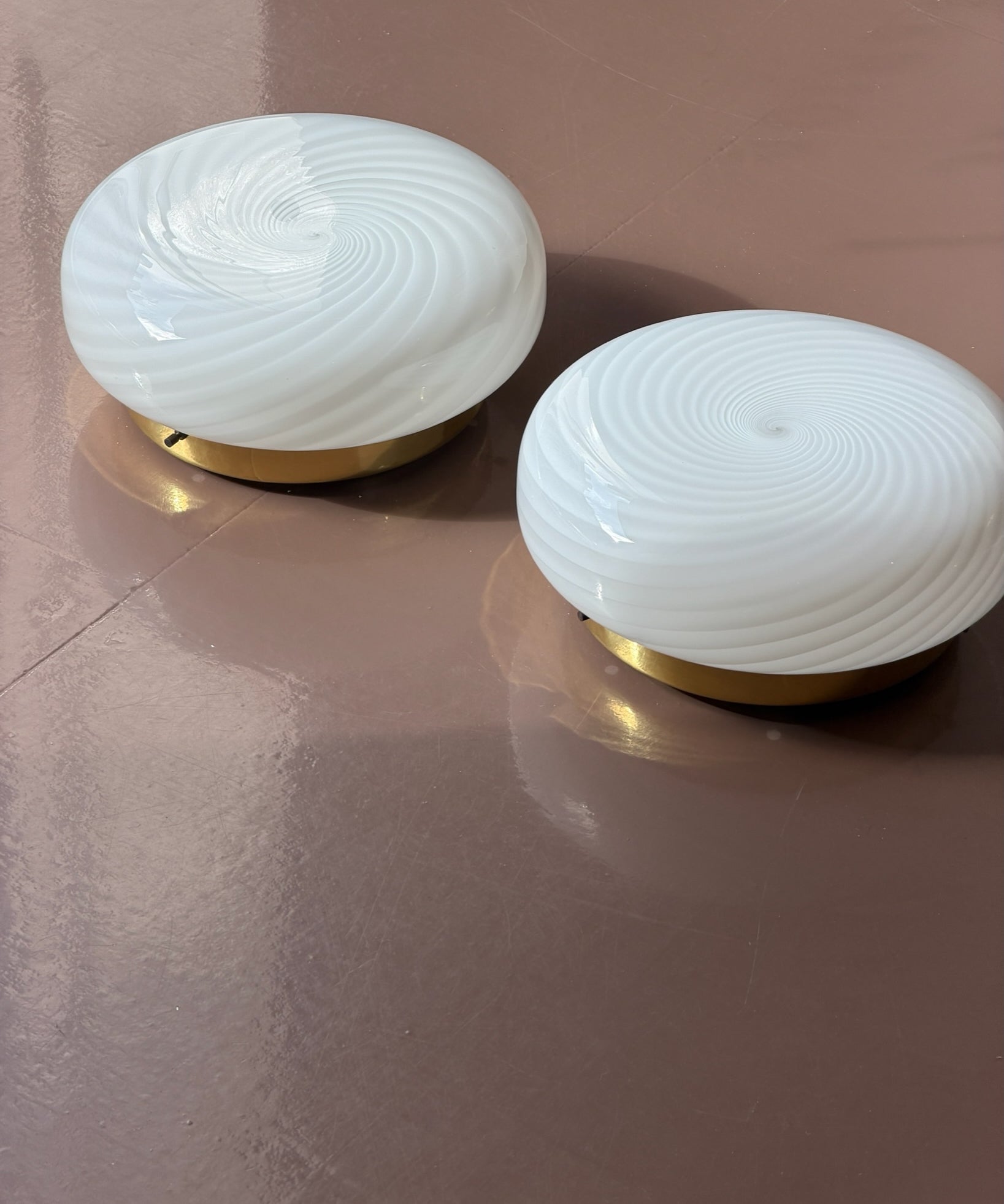 Vintage Murano white swirl ceiling/wall lamp (D30)