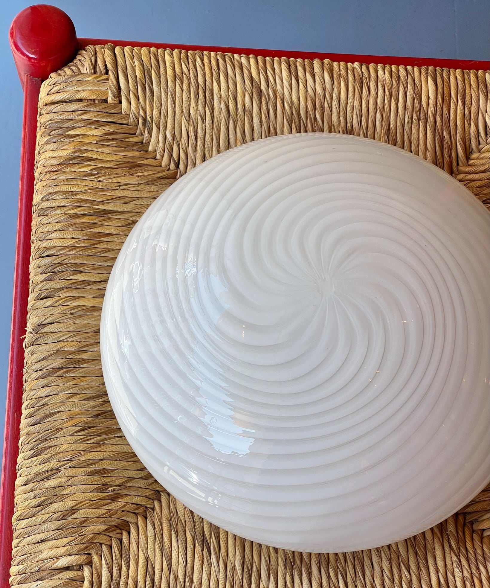Vintage Murano white swirl ceiling/wall lamp (D30)