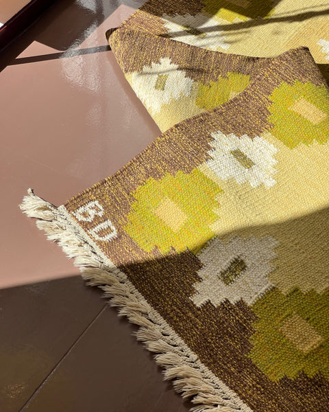 Vintage flat weave rug signed BD