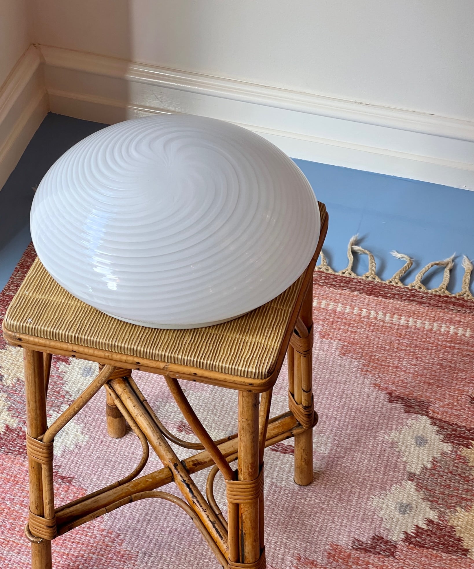Vintage Murano white swirl ceiling/wall lamp (D30)