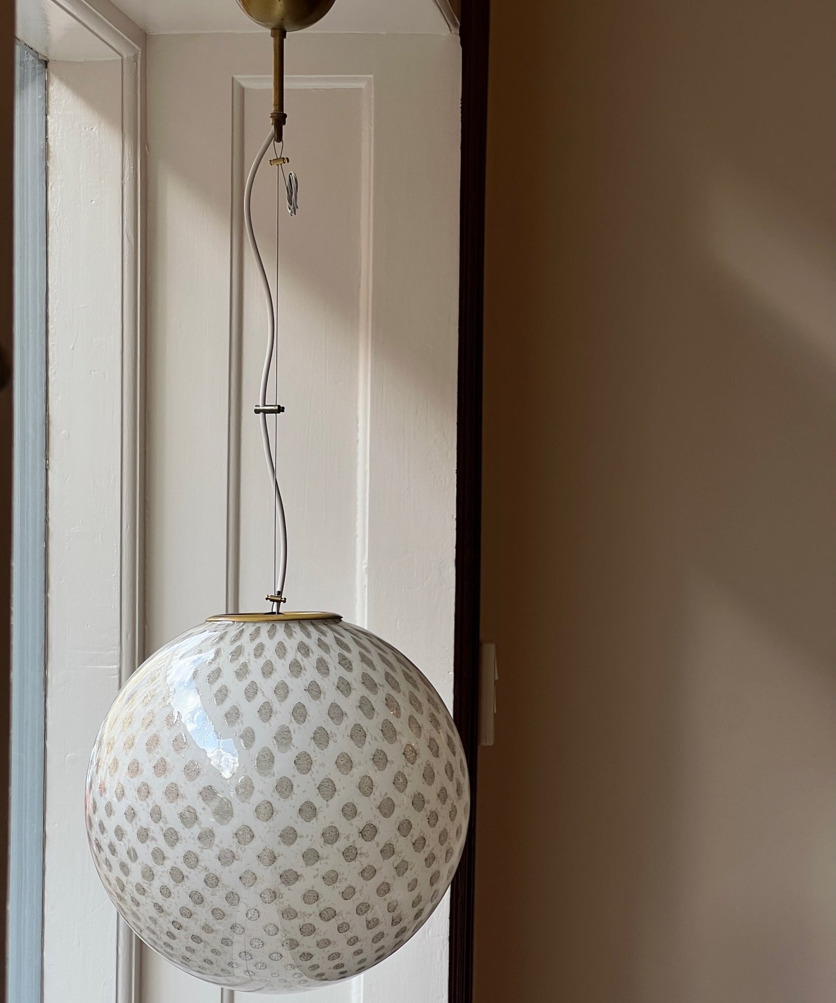 Vintage round white/black dotted Murano ceiling lamp (D35)