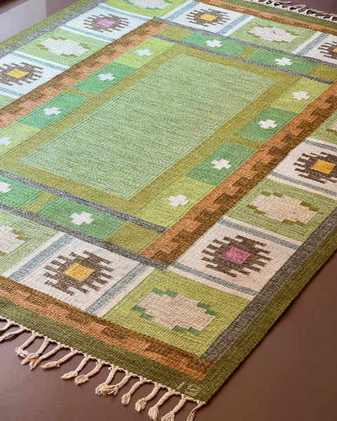 Vintage green flat weave rug by Ingegerd Silow (IS)