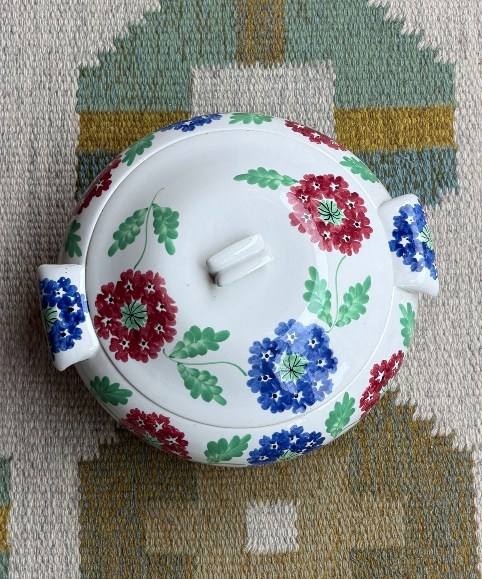Vintage floral ceramic soup bowl by Richard Ginori